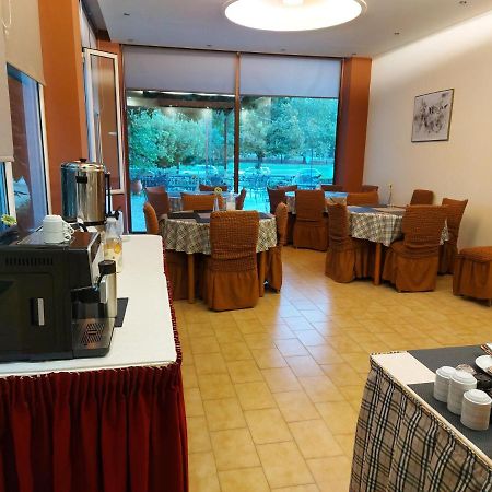 Astron Hotel Loutra Ipatis Exterior photo